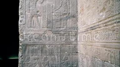 麦地那哈布寺。 埃及，卢克索。 马代内哈布拉米斯三世太平庙是新王国重要的时期结构
